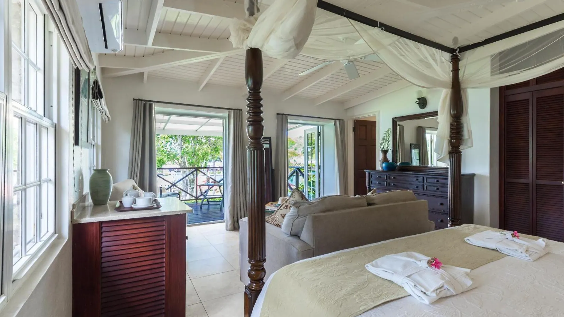 Hotel Gunpowder House & Suites English Harbour